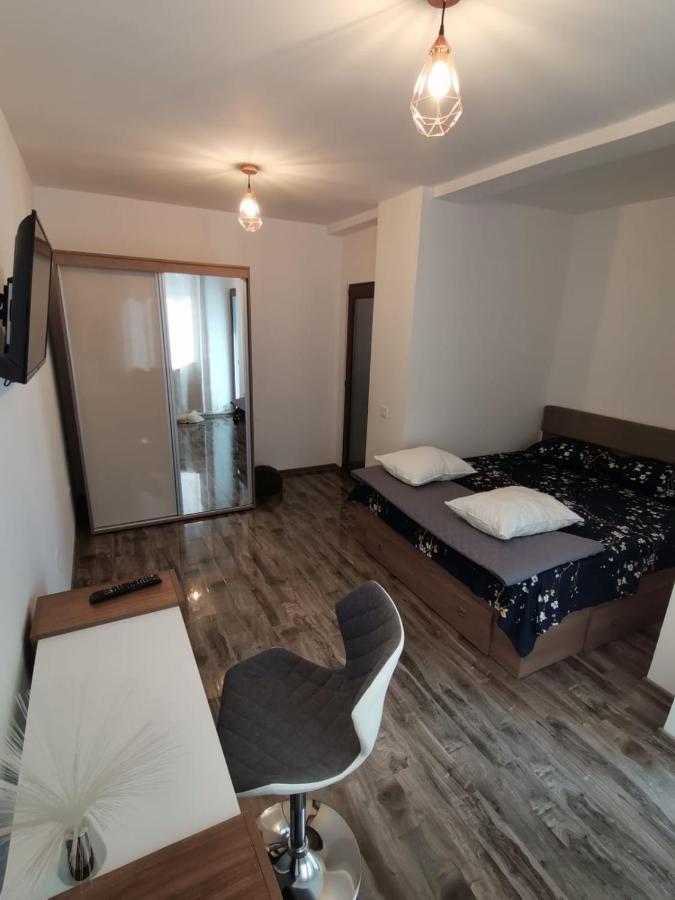 B&P Apartments Mamaia Nord 5 Navodari Exterior photo
