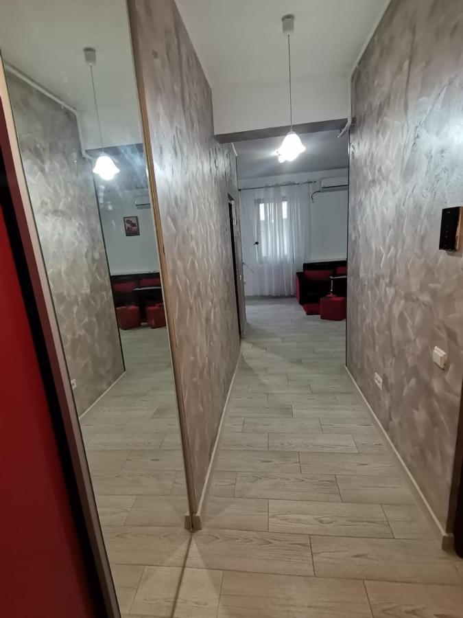 B&P Apartments Mamaia Nord 5 Navodari Exterior photo